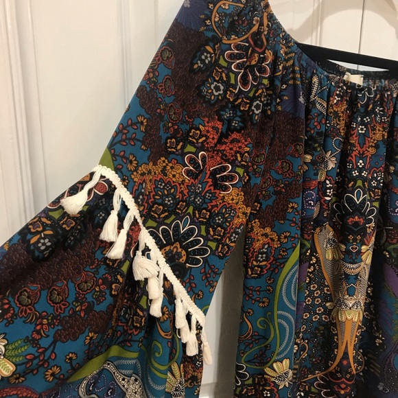 Black Bead Brand Dress - Picture 3 of 3